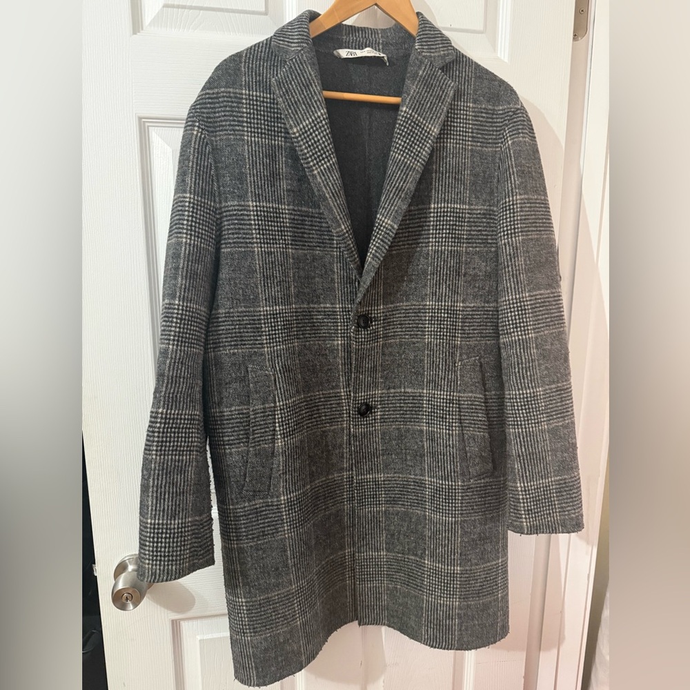 Zara men’s coat size M